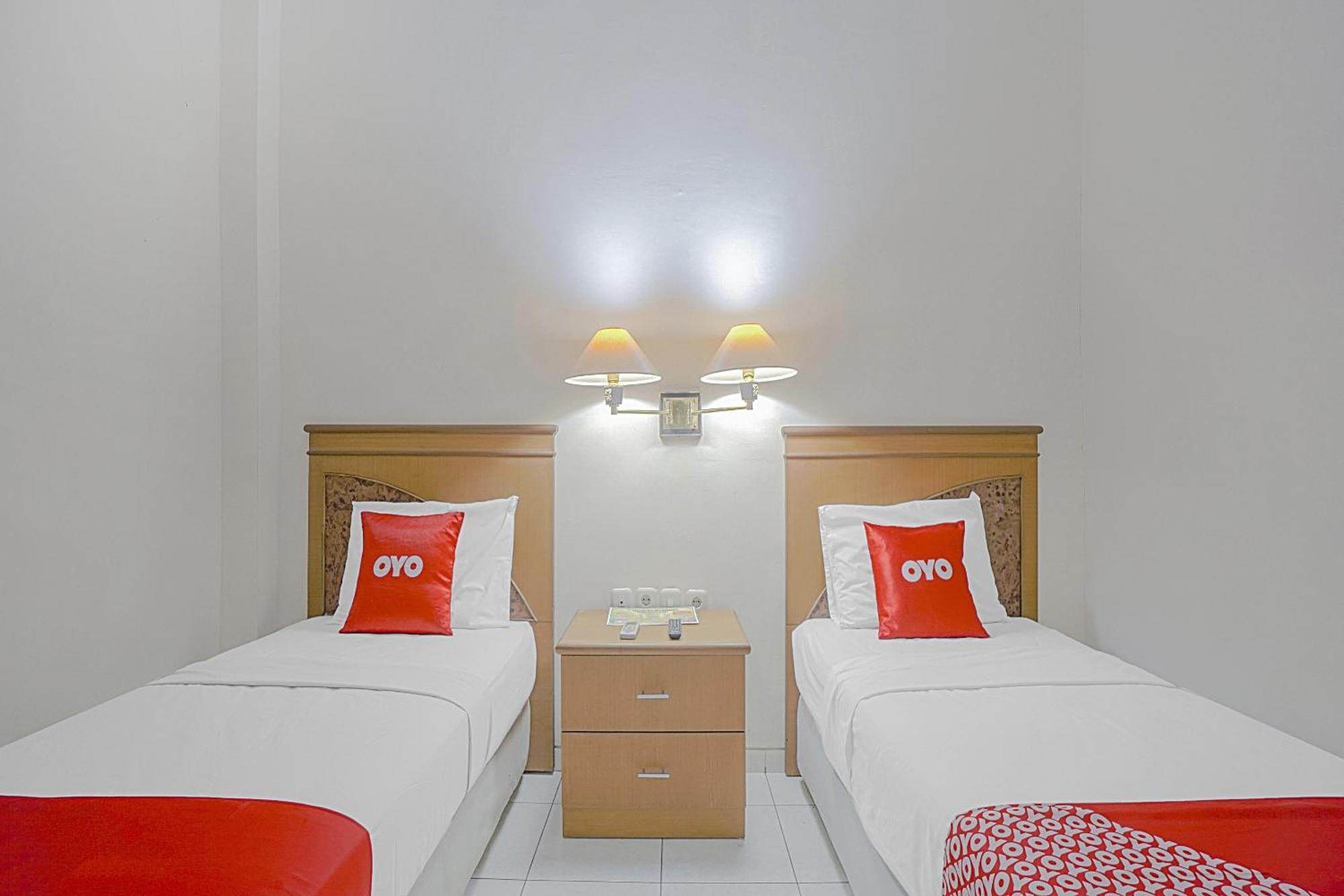 Oyo Life 90589 Palem Garden Hotel ตุลุงอากุง ภายนอก รูปภาพ