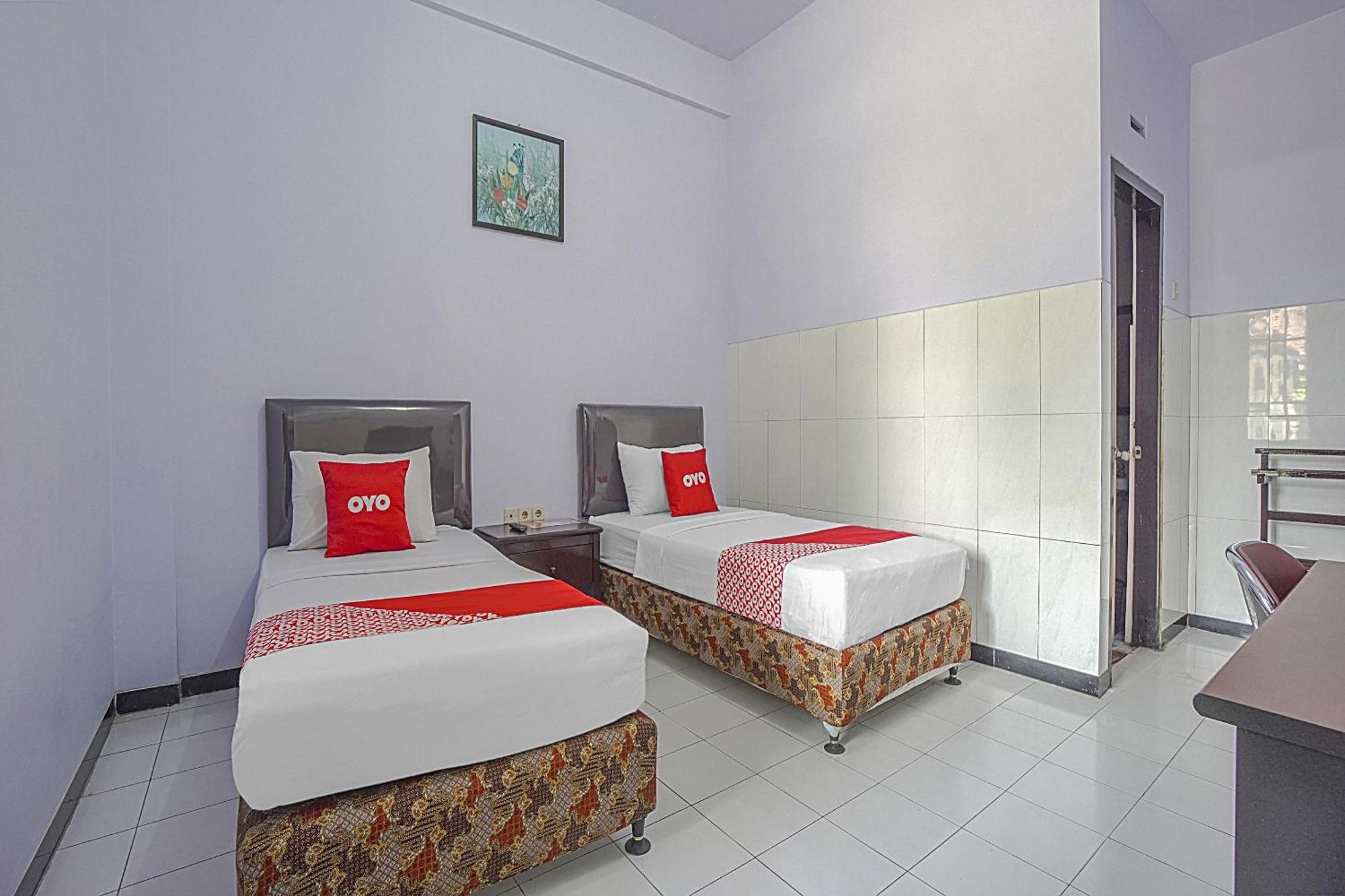 Oyo Life 90589 Palem Garden Hotel ตุลุงอากุง ภายนอก รูปภาพ