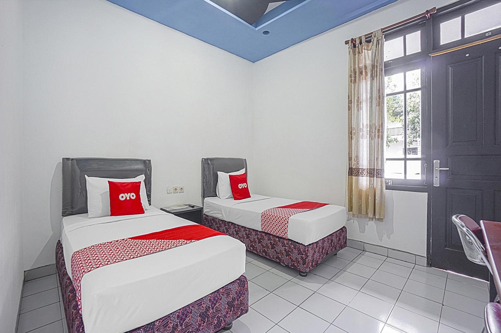 Oyo Life 90589 Palem Garden Hotel ตุลุงอากุง ภายนอก รูปภาพ